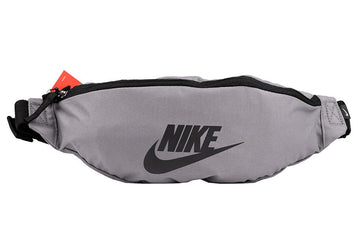 Riñonera Nike Sportswear Heritage - BA5750 - 036 - gris/negro - depor8